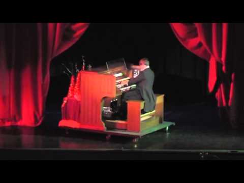 2012 Christmas Gala: Organ Solo