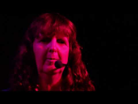 Firedaze  - Travellin'