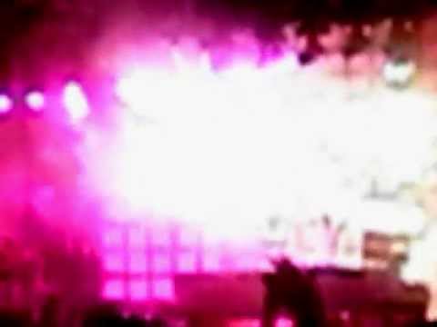 Hardwell ft Above & Beyond - Thing called Spaceman (W&W mashup) @UMF Buenos Aires 23/2/13