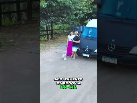 Água mineral pura na beira da rodovia!