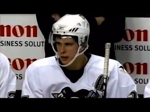 Sidney Crosby notches 1st career NHL Hat-Trick | October 28, 2006 | Penguins @ Flyers