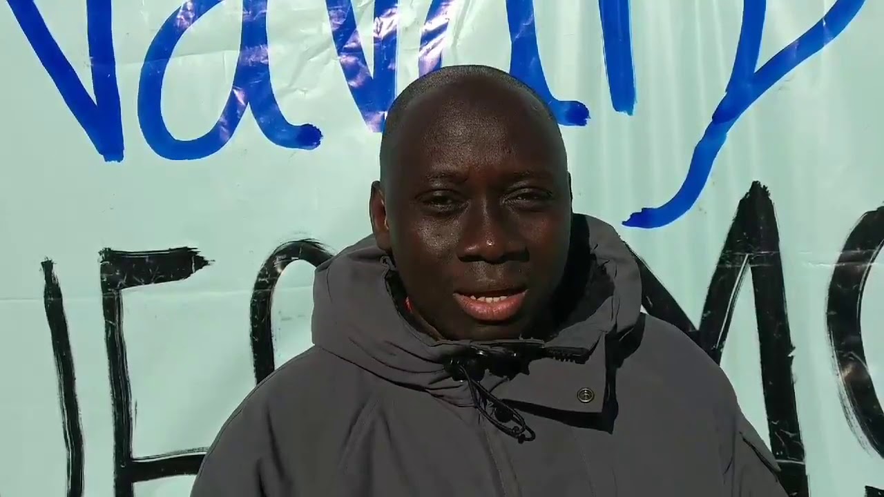 Amadou Diop: "Navarplumako grebaren helburua langile guztion lan-baldintzak hobetzea da"