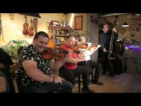 Dűvő táncház a Fonóban