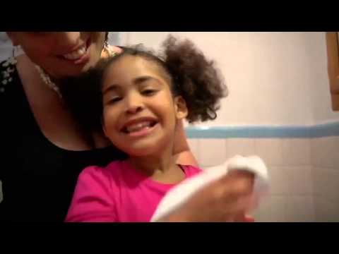 The Good Night Show Brusha Brusha Song (Star's Brushing Teeth And Washing Face Song)