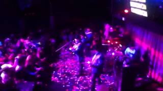 Los Rieleros Del Norte-Los Milagros (En Vivo)