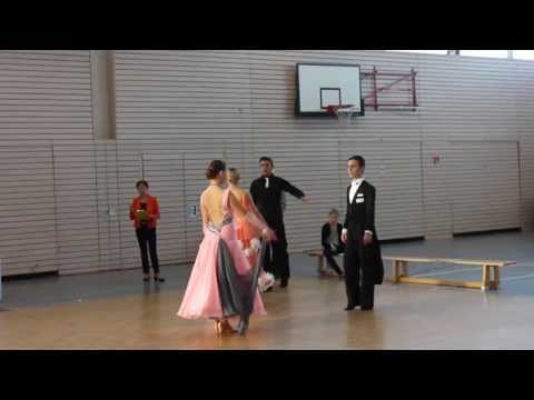 Richard & Daria. Wiener Walzer.Ahorn