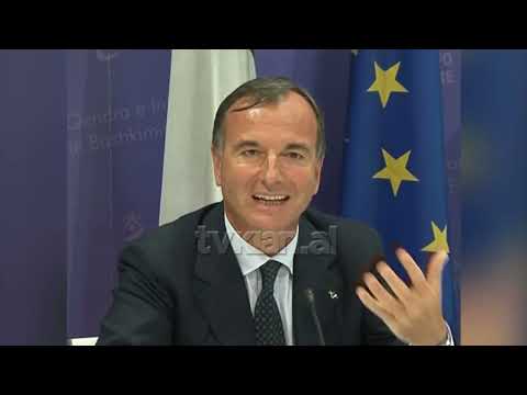 Frattini e Lambrinidis kërkojnë unitet politik për integrimin e Shqipërisë në BE-(12 Shtator 2011)