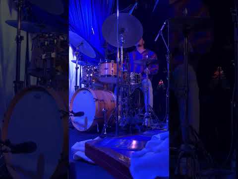Jeremy Dutton trading & drum solo on Evidence
