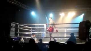 preview picture of video 'Karim Taquet du Fighting United, Frameries, 2014-10-18'