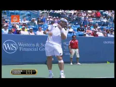 David Ferrer gets angry in Cincinnati 2009, against Röger Federer.