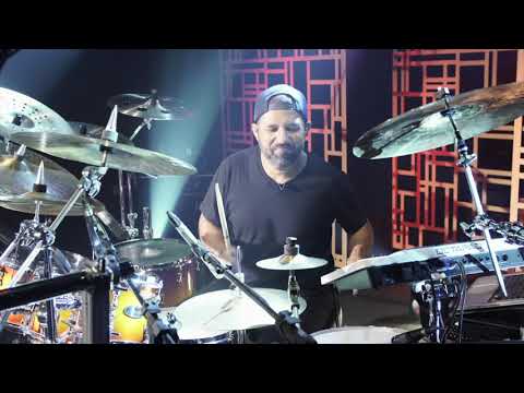 Lá onde eu vou morar Ft. Pregador Luo | Performance Sessions | ALEXANDRE APOSAN