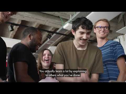 Sam - 42 Stories · Piscine selection sprint
