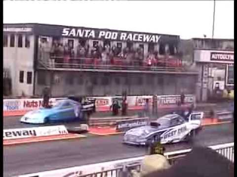 Leif Helander hits the wall - Santa Pod European Finals 2013
