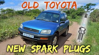 Changing the NGK spark plugs in a 1996 Rav4 | Episode 16