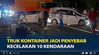 Download lagu Kronologi Truk Kontainer Jadi Penyebab Kecelakan 10 Kendaraan di Tol Cipularang, 2 Orang Tewas mp3