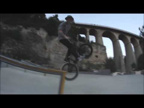 CLUUT BXL/LXB (©LUUTERTAPE)