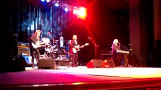 Herman&#39;s Hermits - My Sentimental Friend (Live 2013)