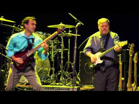 UnoMas - Live at the Vogue - Those Eyes (Official)