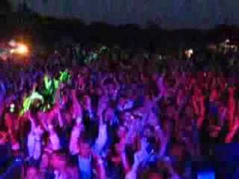 Daniel June b2b Ron van den Beuken at Airport Jam 2007