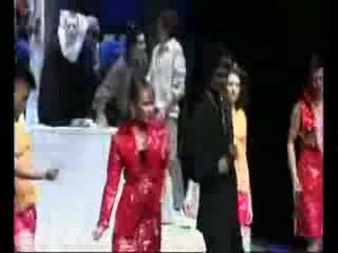 Dreamlarge - from Melbourne Model: The Musical