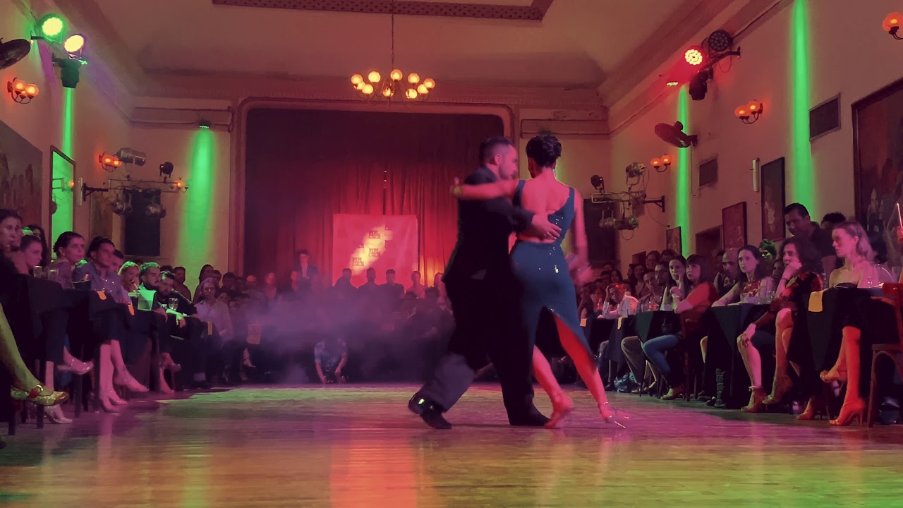 Video thumbnail for Clarisa Aragón y Jonathan Saavedra - Fabio Hager Sexteto-Irrealidad 2020.03.06 PIPí CUCú 3/4