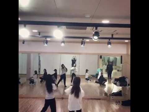 180408 Lee Suji - Instagram Videos feat. Euijin & UNI.T members