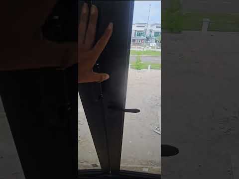 Performance Folding Door 2