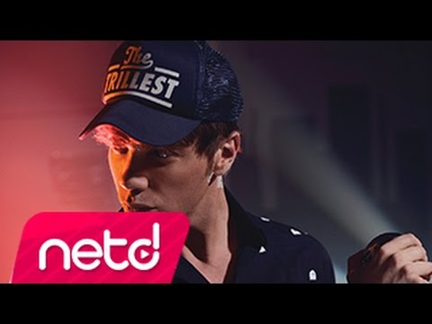 Sinan Akçıl ft. Demet Akalın - Vazgeçilmezim