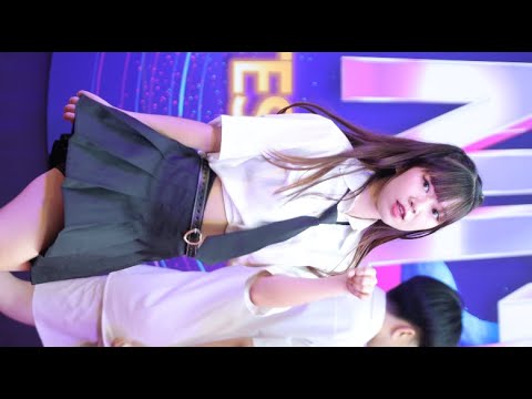 【4K60P】fancam [...] KissKat cover KISS OF LIFE @Central Chaengwattana 2023 (AU) | 230723