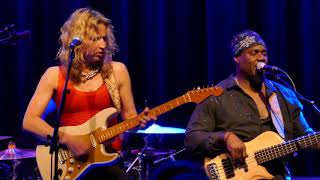 Ana Popovic 2019-04-17 Sellersville Theater &quot;Summer Rain&quot;