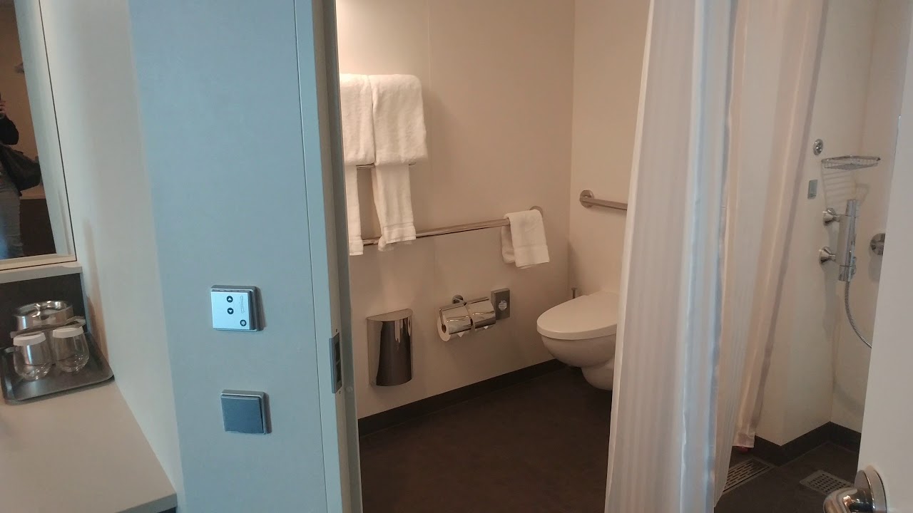 Norwegian Bliss - Cabin 5138 - Video 3