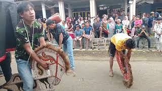 Download lagu BANTENGAN full...kalapan LIVE DESA MBENJOR#bantengan #keseniantradisional mp3 Download lagu BANTENGAN full...kalapan LIVE DESA MBENJOR#bantengan #keseniantradisional mp3