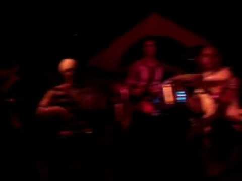 The Deen Pub - Brazilian band performing