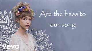 Grace Vanderwaal - City song live at ACL (lyric video)