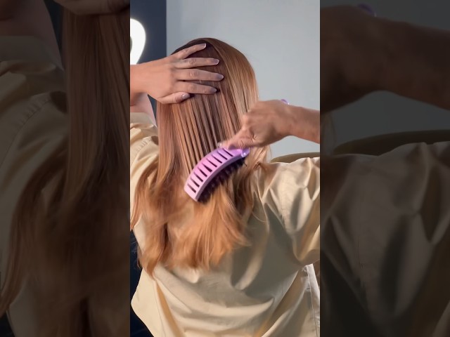Vídeo relacionado con Vinabo Cepillo de Pelo, Cepillo para Desenredar el Cabello - Cepillo para el Cabello Profesional Curvo Ventilado para Cabello Húmedo y seco, Cepillo de Masaje para Mujeres, Hombres y Niños