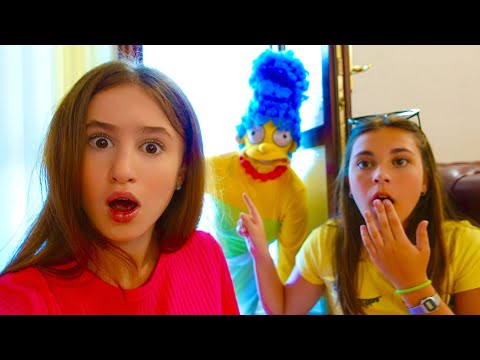 MAI GIOCARE CON I SIMPSON ! *mi hanno rubato Fiocco* - by Charlotte M.