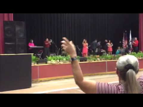 MPLU Linette Pérez "Cuando le Alabo"