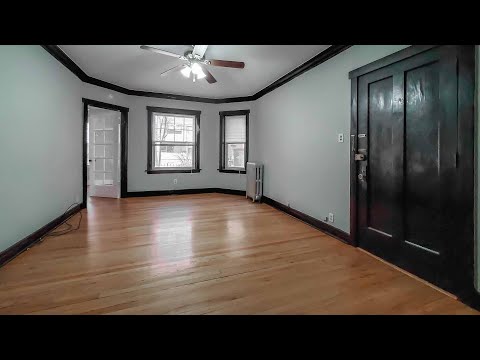 A Ravenswood Gardens 1-bedroom steps from Kindred Hospital A Ravenswood Gardens 1-bedroom steps from Kindred Hospital