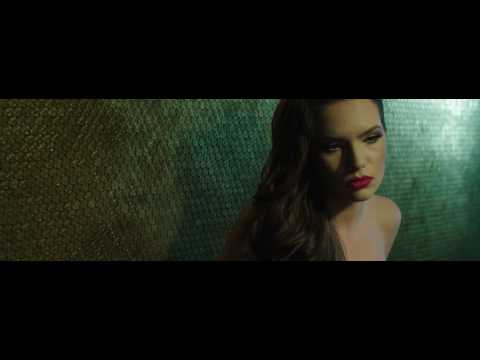 Irina Stefan feat. Cosy - 2 straini (Official Reloaded  Video)
