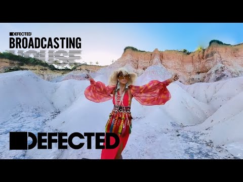 Natasha Diggs - Defected Broadcasting House (Live from Trancoso Bahia Brasil)