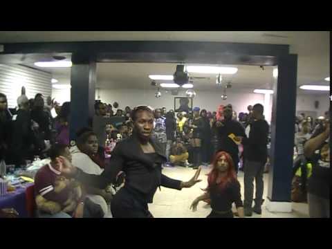 Vogue Fem Part 1 @ Candy Shop Suicide