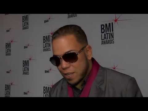 Eliel Lind Osorio Entrevistado en los 2015 Premios Latinos BMI