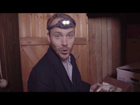 Wiberg visar upp imponerande sko- och whiskysamling | Chevaleresk