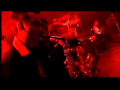 UB 40-FREESTYLER LIVE 2003