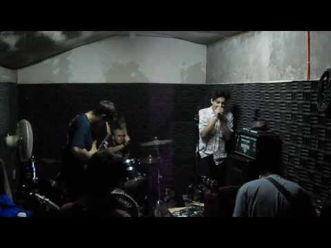 010101ERROR (Ensayo variopinto)