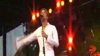 Bài hát Sunshine After Rain - Nghệ sĩ trình bày Alexander Klaws