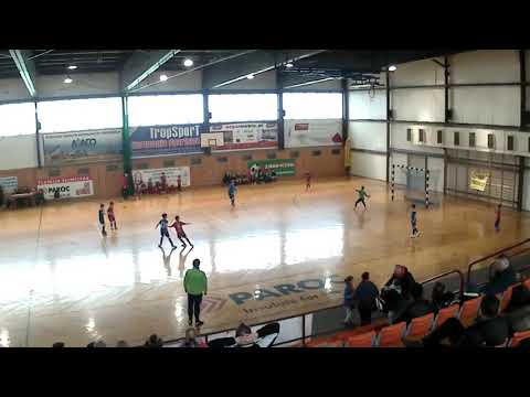 27.01.2019 Turniej Orlików 2009/10 - I miejsce w Trzemesznie