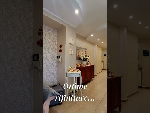 VENDESI APPARTAMENTO RISTRUTTURATO CON VISTA MARE