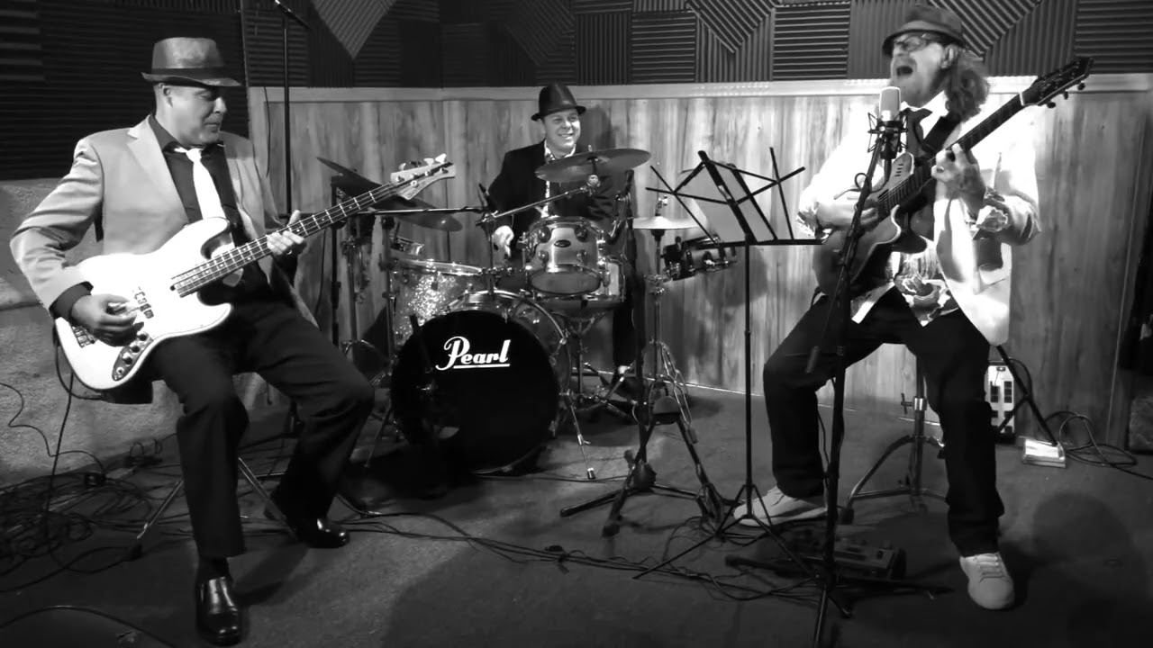 Promotional video thumbnail 4 for Denys Cristian Trio/Quartet