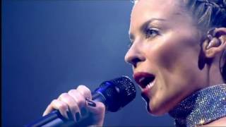 Kylie Minogue - Shocked (Fever Tour 2002)